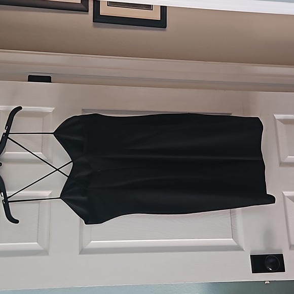 Dress - Picture 3 of 5